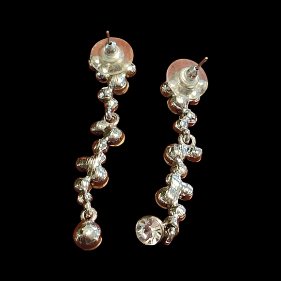 Elegant Silver Crystal Drop Earrings - Picture 9 of 11